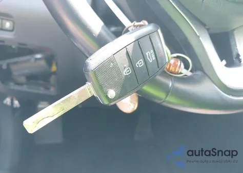 2018 Kia Optima S z USA, uszkodzony, nr VIN 5XXGT4L3XJG241003